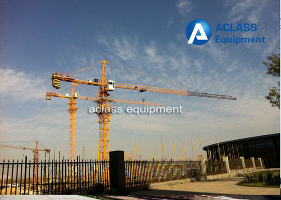 China Equipamento de construção pesado que escala para fora guindastes de torre da construção 8 toneladas de carga fornecedor
