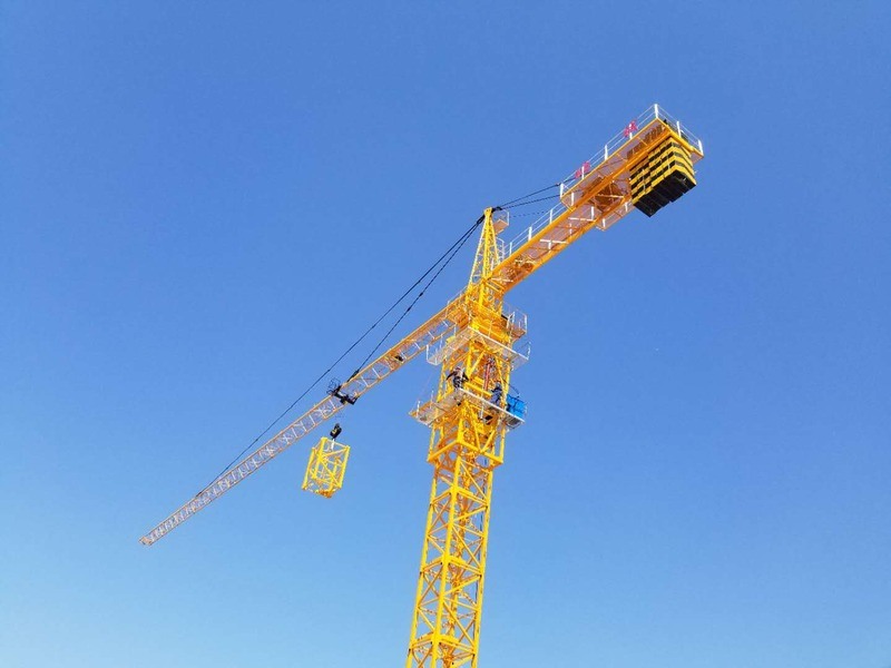 183m Attached Height Hammer Head Tower Crane The Perfect Choice for Tall Structures